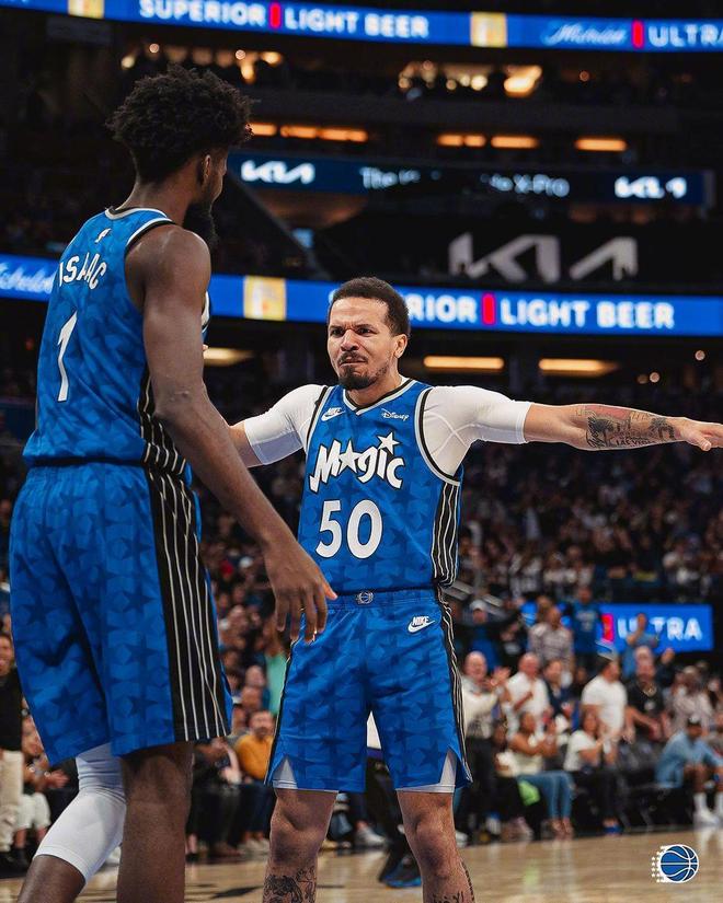 字母哥在密尔沃基的人气